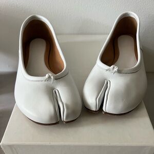 Maison Margiela white Tabi.  Worn twice